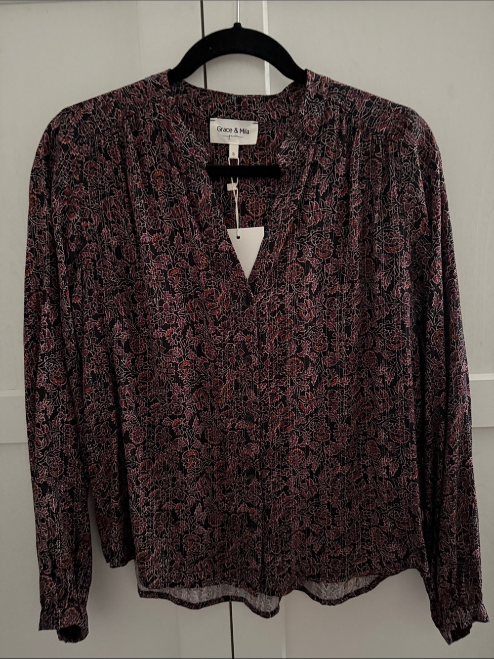 Grace & Mila Floral Blouse size Small